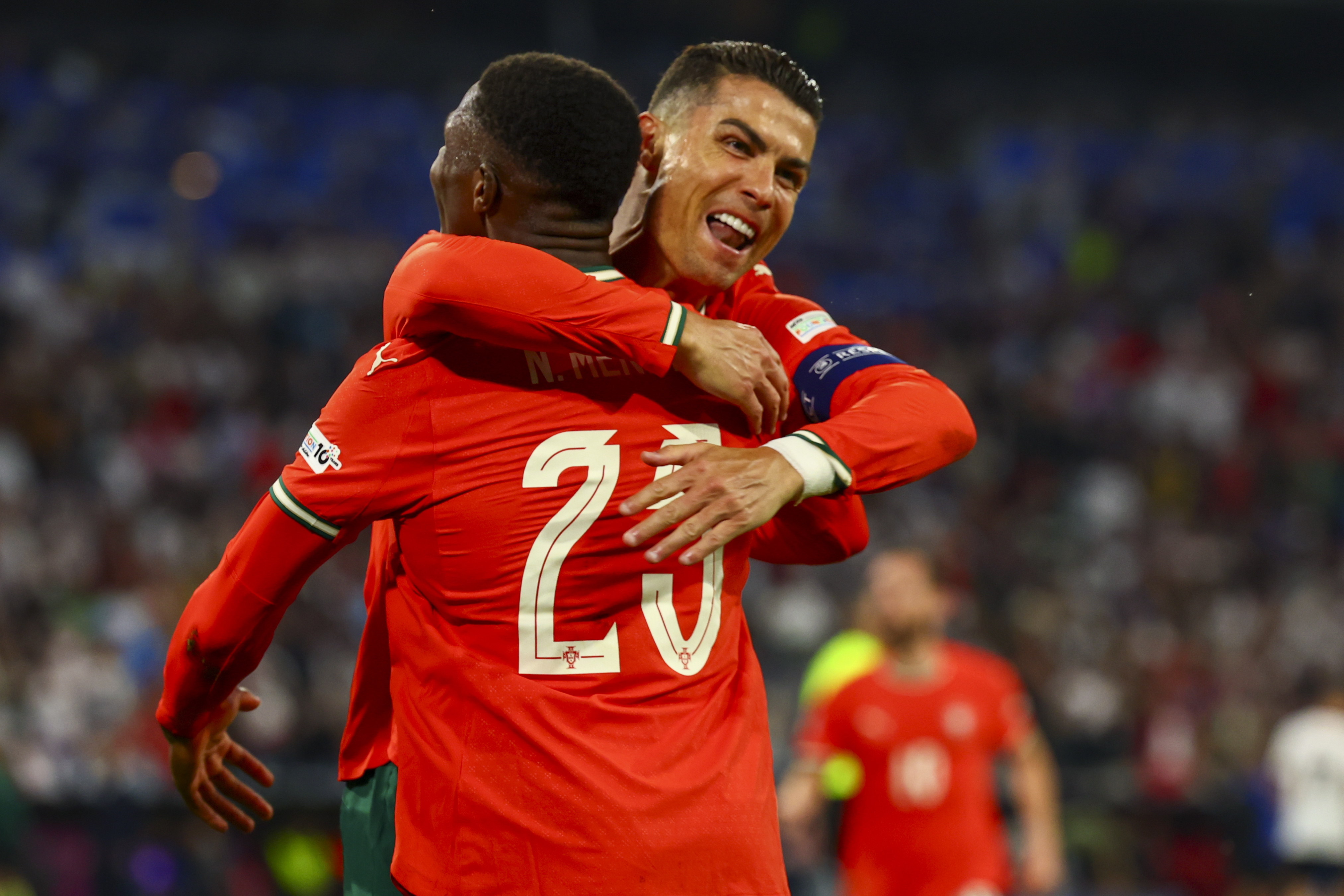 葡萄牙队对比利时队实力过招，力争晋级的简单介绍