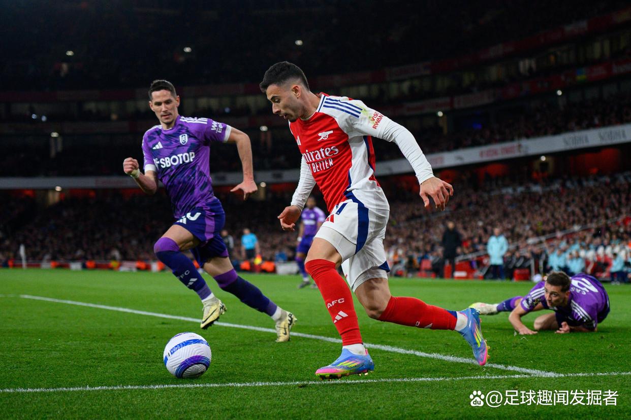 埃弗顿豪取胜利，战术调整获得成效的简单介绍