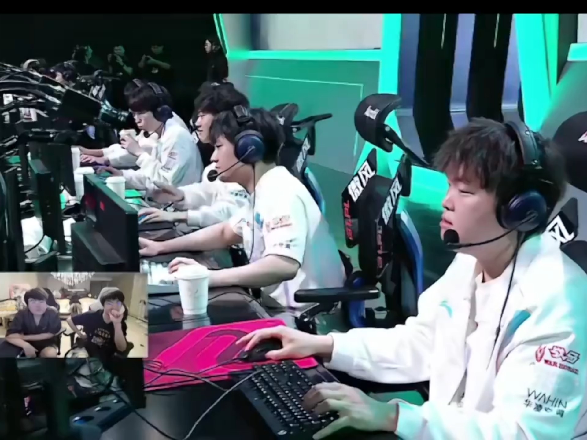 DK碾压HKA，CoreJJ打出惊人五杀顶尖较量半决赛，点燃全场激情的简单介绍