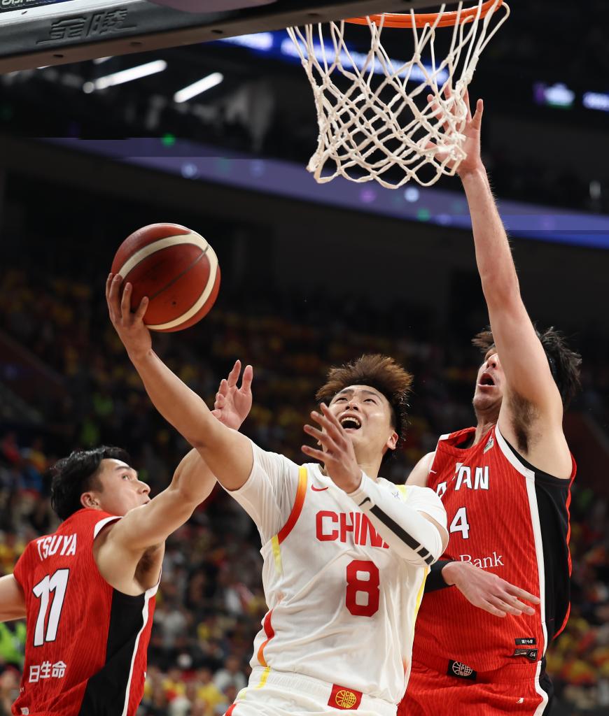 日本男篮表现不俗，晋级世界杯八强