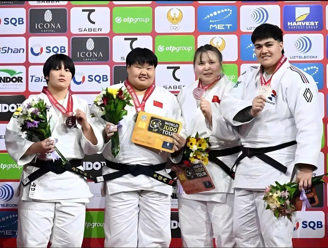 澳大利亚代表团在柔道比赛中夺冠