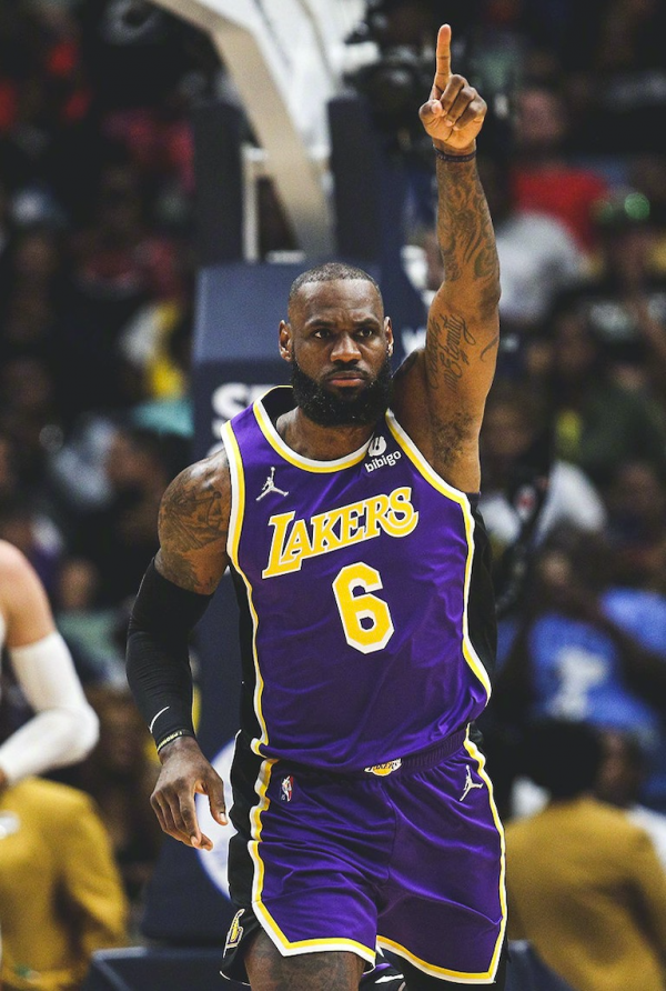 马刺胜马刺，西部劲旅一统天下