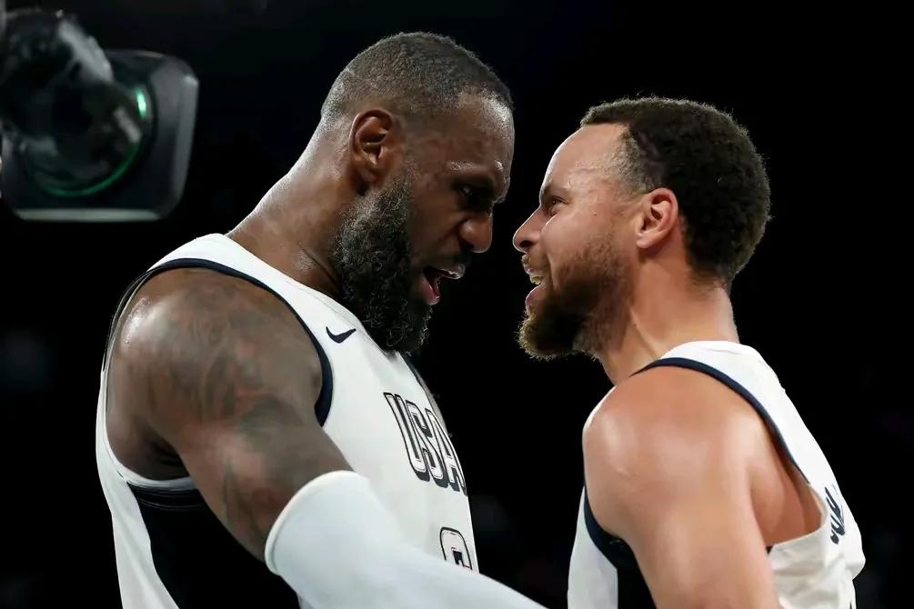 勇士客场战胜湖人，连胜三场