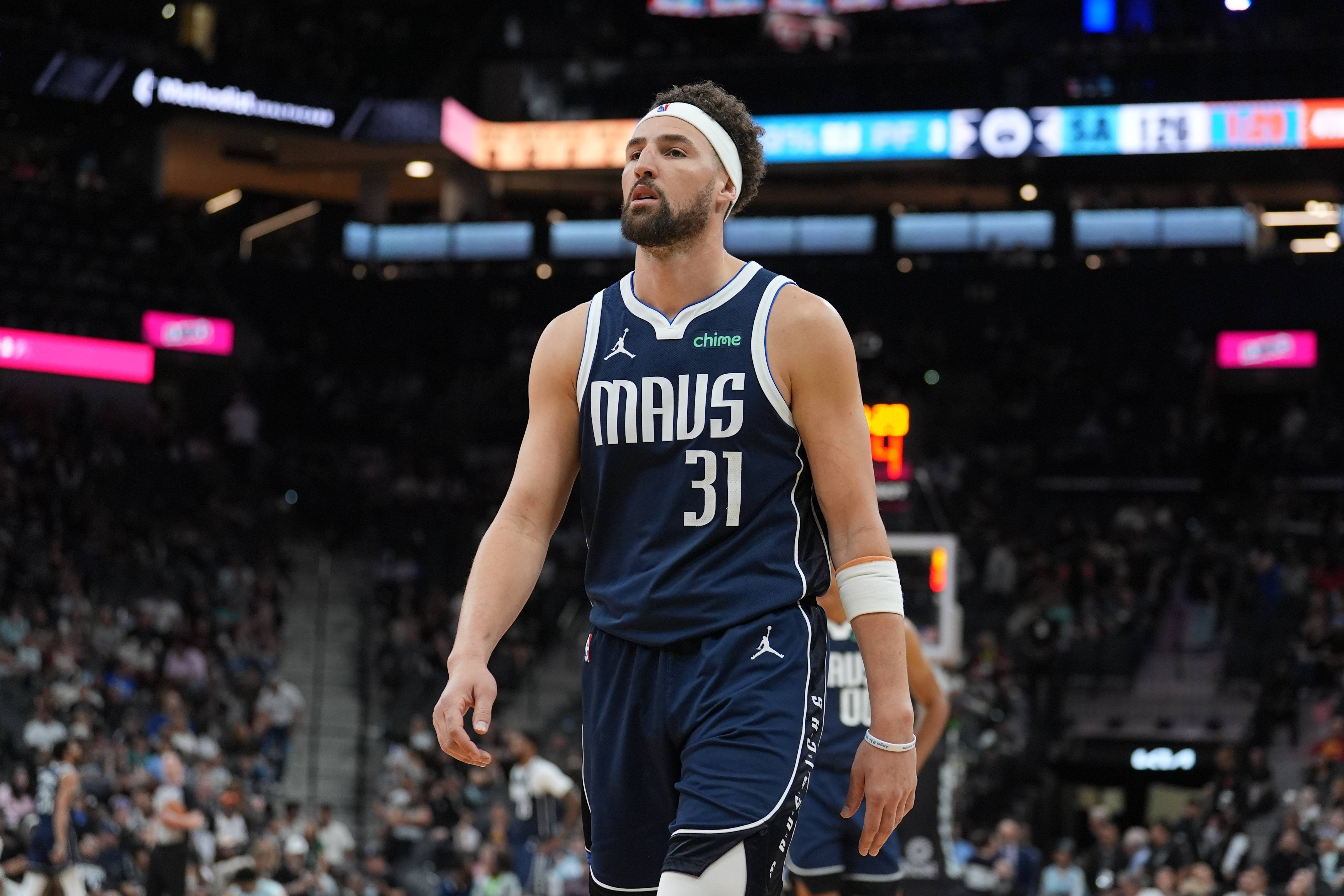 步行者惜败黄蜂，遭遇三连败